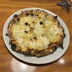 ピザダヴィンチトウキョウ - チンクエフォルマッジ