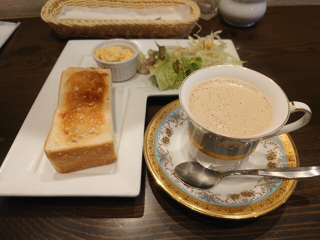 cafe lepin Iwakura Ten