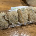 紬 - 食べられなかったごはんは、おにぎりにしてもらいました