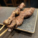 焼鳥 古友里 - ハツ（塩）デカいのよ