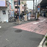 とん汁の店 まるやま食堂 - 30m進むと看板あり