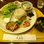 さんるーむ 八王子駅ビル店