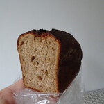 ラ ブーランジェリー ド ハリマヤ - 全粒粉100大地のブリオッシュ1/2