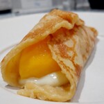 おかしやうっちー - 宮崎マンゴーのクレープ