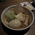洞窟おでん - 焼きちくわ
だいこん
たまご
しゃきしゃきレタス
生ゆば