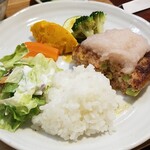 キッチン ブルー グローブ - ご飯、サラダを乗せて