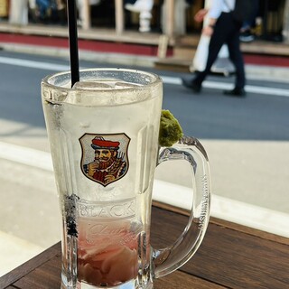 サワーやホッピーなど、お財布に優しい価格のドリンクが充実！