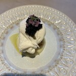 Restaurant イト - 男爵のガレットキャビア添え