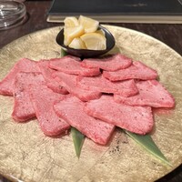 牛牛 西麻布 総本店 - 