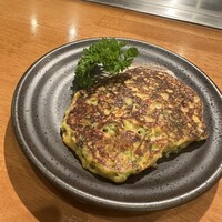鉄板焼 やまおか - 山芋焼き