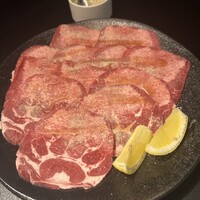炭火焼肉 一徳 離宮 - 