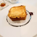 旧軽井沢ホテル音羽ノ森 - 極厚ブリオッシュのフレンチトースト