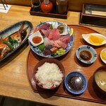 海鮮料理 みはる - 