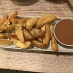 ヤキトリ まだらや - フライドポテト