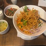 タイ料理 タイダイニングプラーローマー - 