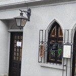 フランソア喫茶室 - ステンドグラスの窓も入口の扉も格子戸もひとつひとつが全部素敵♪