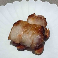 ON the TABLE CHINESE - 
