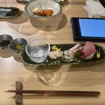 さかなとワイン うぉんたな VARIO - お造り3種盛り¥1.320