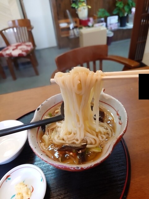 手打うどん屋伝七 - 浜吉田（うどん）の写真