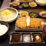 黒かつ亭 - 黒豚特上ロース2990円