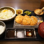 黒かつ亭 - 茶美豚ヒレ2390円