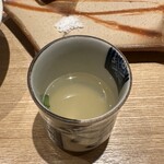 日本橋 蕎ノ字 - 蜆と椎茸と。ご一緒様が仰るには「これ飲むと二日酔いしない」