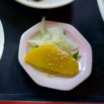日本一 - 中華そば(笠岡ら～めん)定食 の漬物 (2024.06.18)