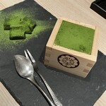 MATCHA CAFE HACHI - 抹茶ティラミスとわらび餅