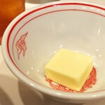 蒙古タンメン中本 - トッピングバター