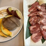 かねひろ - 焼野菜セットと生ラム