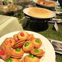 スカイビュッフェ51 - 可愛すぎるクッキーと濃厚なチーズケーキ