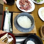 しーらすAQUA - 釜に入っているごはんは、ただのごはんです！！怒！高くみせるため？！