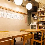 食堂酒場 明日も。 - 8名テーブル