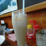 クイーンガーデン - アイスチャイ、甘くなくて美味しい♪