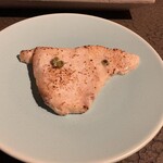 星兵衛 - めかじきの西京焼き。めかじきは、マグロのような大型の魚です。煮付けやムニエルなどにもよく使用される魚ですが、西京焼きで出てきました。白味噌と酒粕がほのかに香るなか、しっかりと魚の味を感じる事ができました。