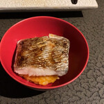 星兵衛 - 来ましたよ、TKG！そう、たまごかけごはん！しかも”太刀魚”の！！食べ方よく分かりませんでしたが、とりあえず乗っかってる太刀魚を貪り、一気にTKGを掻き込みました。こんなの美味いに決まってる！