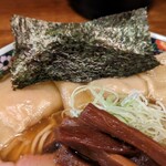 奈つやの中華そば - 