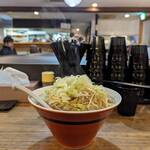 牛骨ラーメン たかうな - 野菜が、たっぷりっ♡