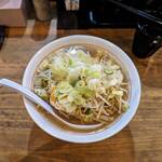 牛骨ラーメン たかうな - 牛骨野菜ラーメン (しょうゆ) 大盛り♬