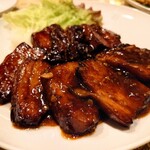 志峰飯店 - 「豚の角煮(4切れ)」× 2人前①