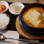 くんむる食堂 サンギュ - ラーメンチゲ（チーズトッピング）