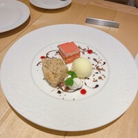 Osteria UVA RARA 横浜 - 
