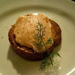 西洋料理 シイナケンジ - サーモンのパテ（アミューズ）
