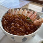 ココ・カピウ - カニ・イクラ丼アップ