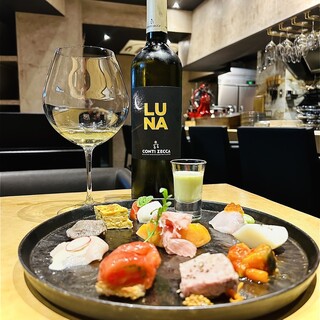 本格イタリアンをアラカルトまたはおまかせコースでご提供。