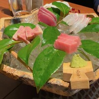 魚坐 - 