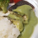 キッチン ブルー グローブ - 銀鱈ポワレは皮つきです