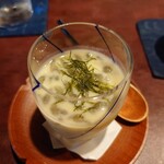 りょうりや 御旅屋 - 玉蜀黍冷製　じゅんさい　鮑