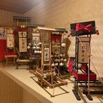 能登の夜市 - 能登のお祭り、キリコ祭りの置物もお楽しみ頂けます。