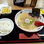 ナカガワ☆スエ食堂 - 豚骨ラーメン